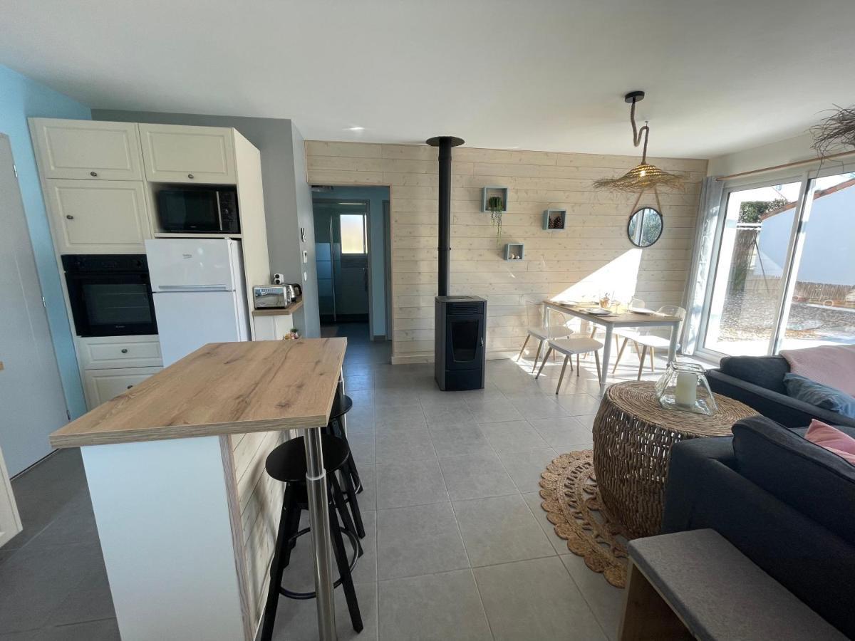 Maison Au Calme Pres Des Plages Poiroux Екстериор снимка