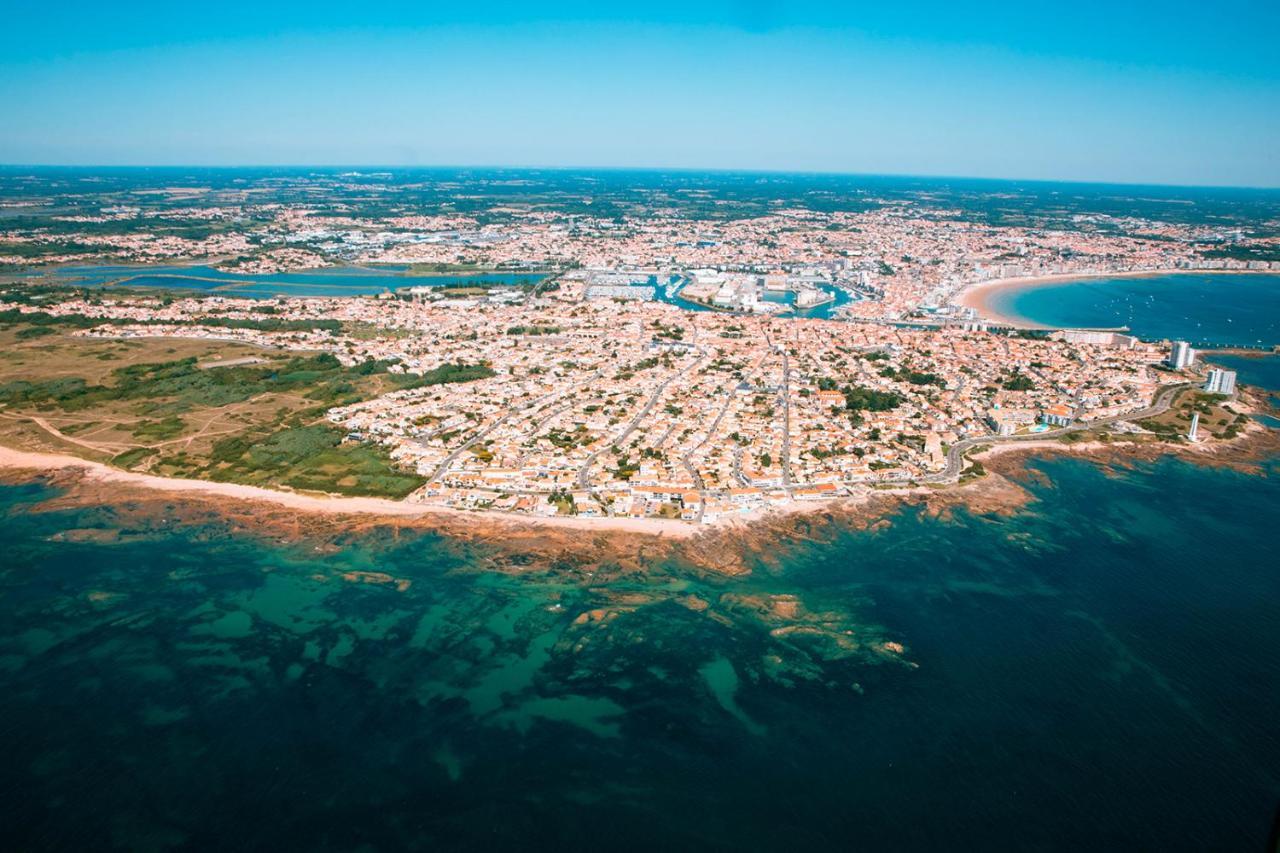 Maison Au Calme Pres Des Plages Poiroux Екстериор снимка